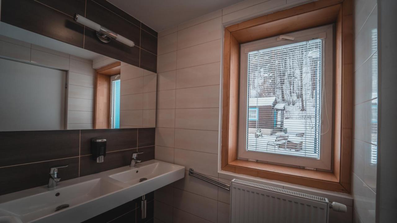 Kupelne Domceky - Kupele Cerveny Klastor Smerdzonka Bagian luar foto